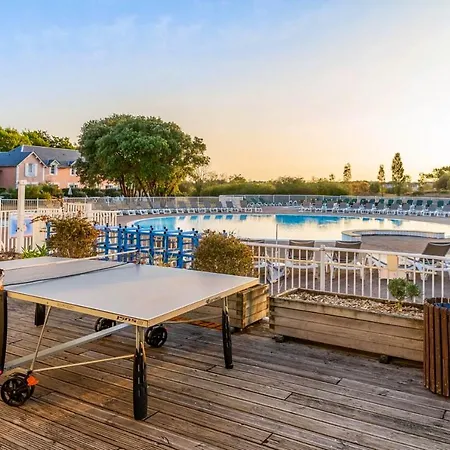 Apartment D'une Avec Piscine Partagee Et Jardin Amenage A Talmont Hilaire A 1 Km De La Saint-Hilaire-de-Talmont